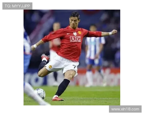 C罗四十岁依然年轻面容整形医生揭秘其可能的多次整形手术经历